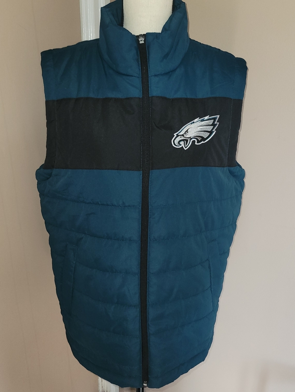 Philadelphia Eagles Teal & Black Puffer Vest